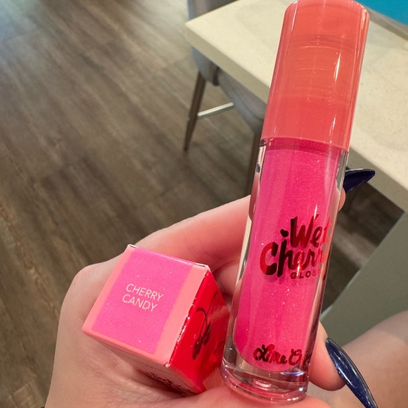 NEW Lime Crime Wet Cherry Lip Gloss - Picture 1 of 1